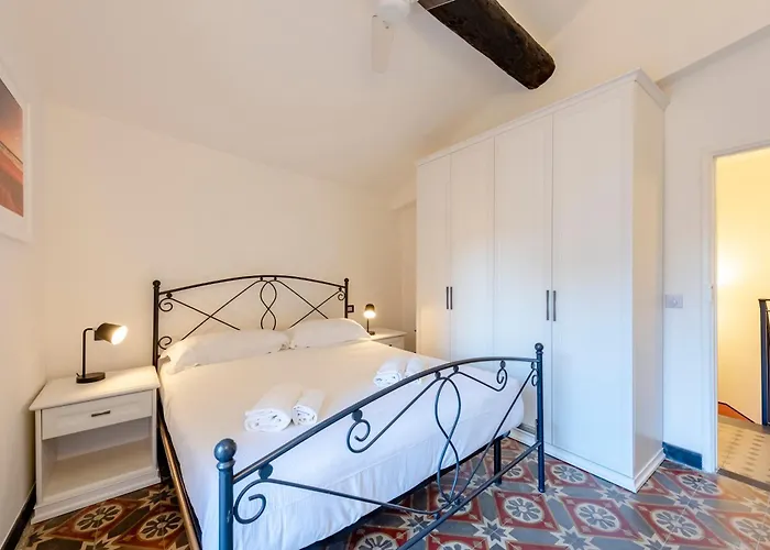 Joivy Bright 2br Flat, Moments From The Appartement *